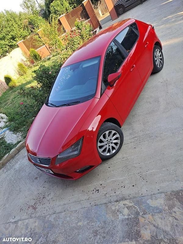 Culoarerosu Utilizat 2014 Seat Leon Style Hatchback | 6.000 EUR (Preț OK) - Imagine 1/4