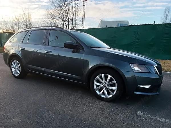 Second-hand Skoda Octavia 115 CP (84 kW) 2020 Gri Break