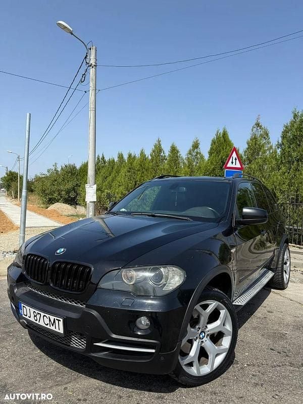 Culoarenegru Utilizat 2007 BMW X5 SUV | 9.800 EUR (Puțin scump) - Imagine 1/4