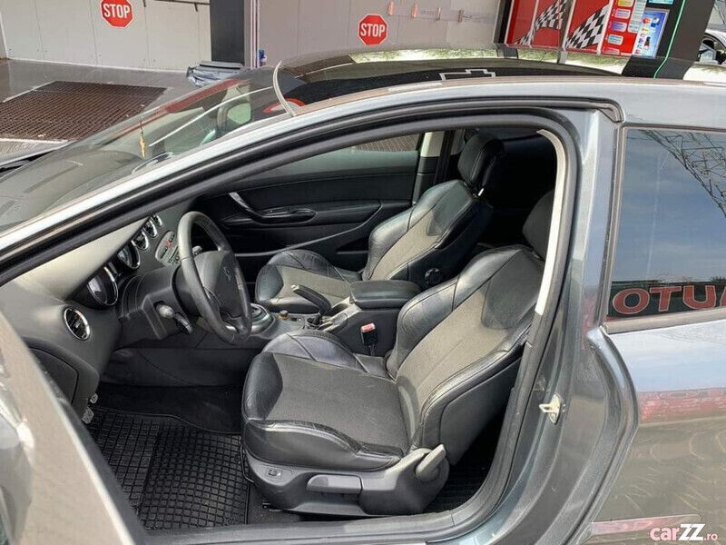 Second-hand Peugeot 307 GT 2011 Hatchback