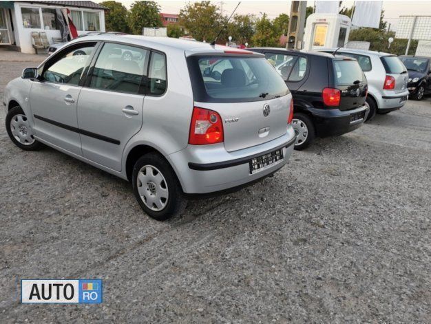 Argintiu Utilizat 2002 VW Polo Hatchback | 1.199 EUR (Preț OK) - Imagine 1/4