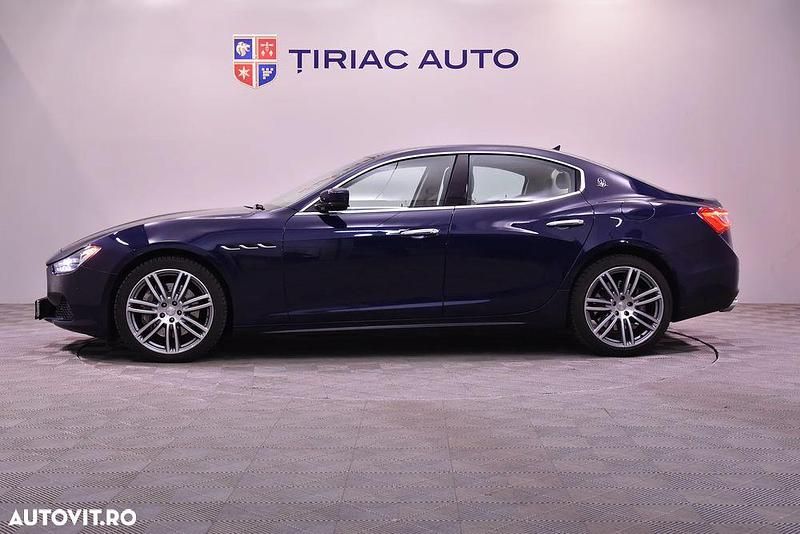 Second-hand Maserati Ghibli 275 CP (202 kW) 2016 Culoarealbastru Berlinǎ