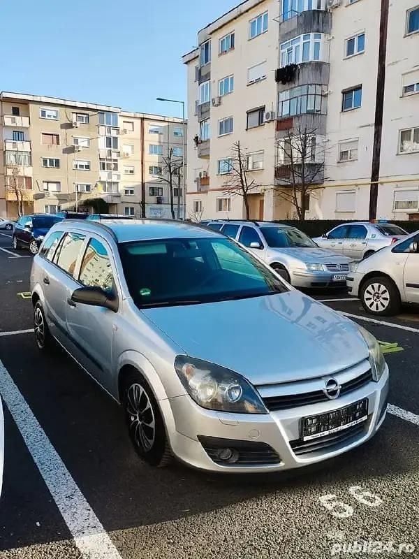 Second-hand Opel Astra 101 CP (74 kW) 2005 Gri Break