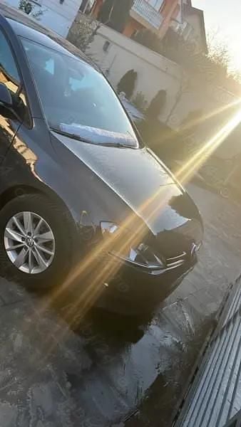 Utilizat 2017 VW Golf VII Hatchback | 8.000 EUR (Preț bun) - Imagine 1/4