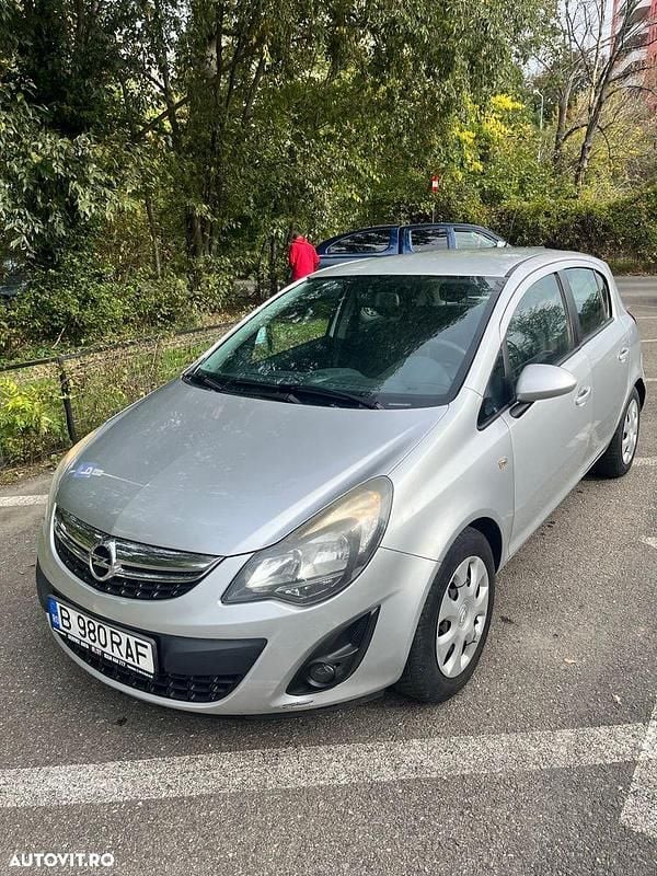 Culoaregri Utilizat 2014 Opel Corsa Essentia | 3.850 EUR (Preț OK) - Imagine 1/4