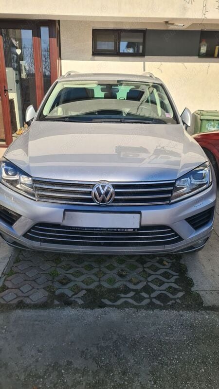Argint Utilizat 2017 VW Touareg Supreme SUV | 22.999 EUR (Preț bun) - Imagine 1/4