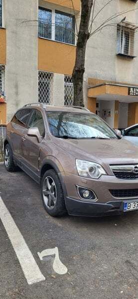 Bej Utilizat 2015 Opel Antara SUV | 7.600 EUR (Preț OK) - Imagine 1/4