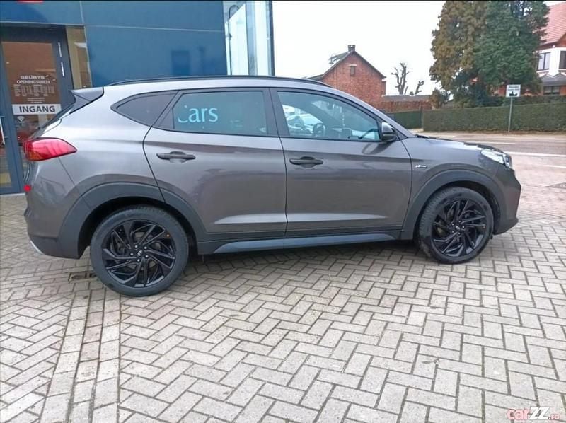 Gri Utilizat 2020 Hyundai Tucson SUV | 22.800 EUR - Imagine 1/4