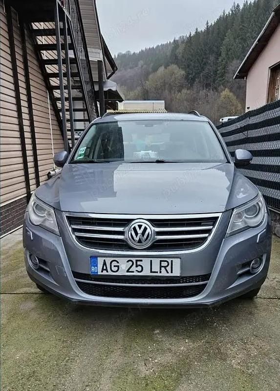 Gri Utilizat 2010 VW Tiguan SUV | 5.300 EUR (Preț bun) - Imagine 1/4