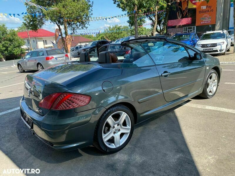 Second-hand Peugeot 307 CC 136 CP (100 kW) 2004 Verde Cabrio