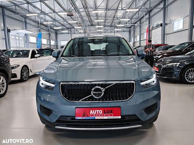 Second-hand Volvo XC40 Momentum 163 CP (119 kW) 2022 Culoaregri SUV