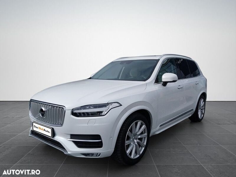 Alb Utilizat 2017 Volvo XC90 Inscription SUV | 27.960 EUR (Scump) - Imagine 1/4