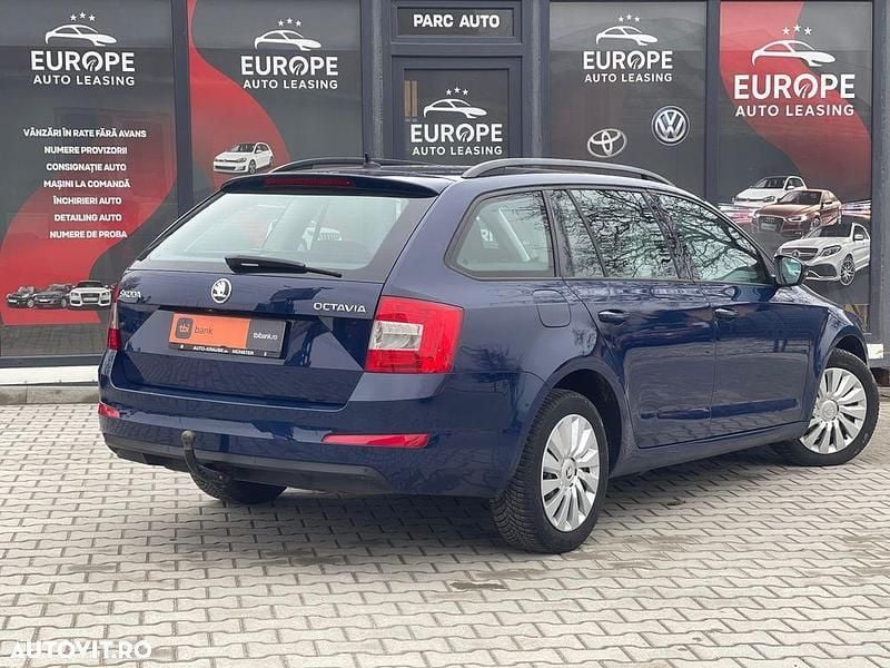 Second-hand Skoda Octavia Active 105 CP (77 kW) 2014 Culoarealbastru Hatchback