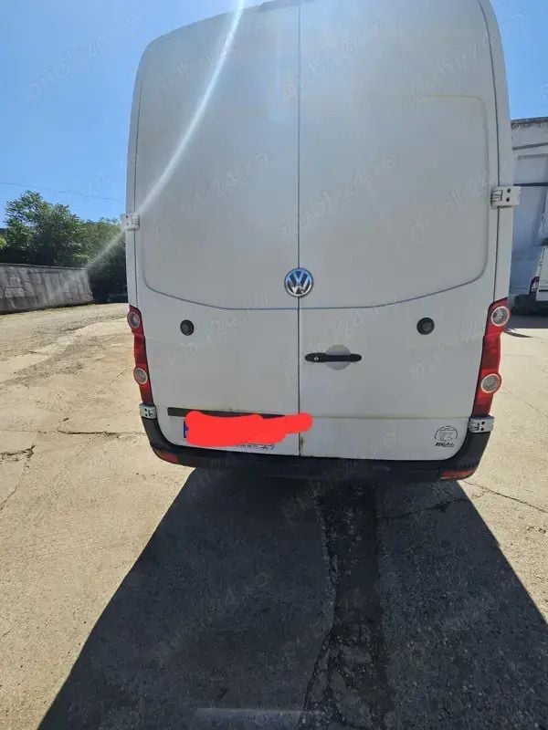 Utilizat 2010 VW Crafter Van | 8.000 EUR (Preț bun) - Imagine 1/4