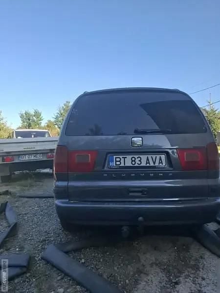 Utilizat 2007 Seat Alhambra Monovolum | 3.300 EUR (Preț OK) - Imagine 1/4