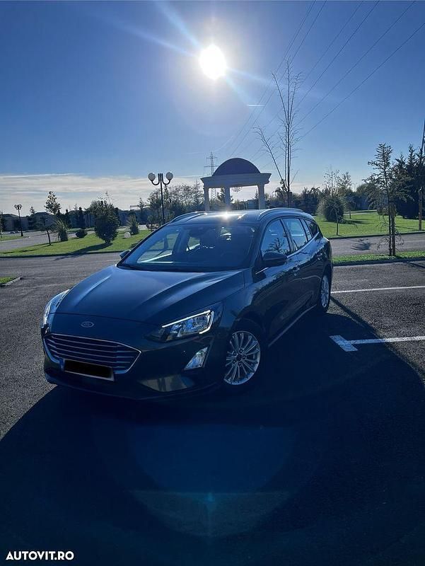 Culoaregri Utilizat 2021 Ford Focus Titanium Break | 11.299 EUR (Preț OK) - Imagine 1/4