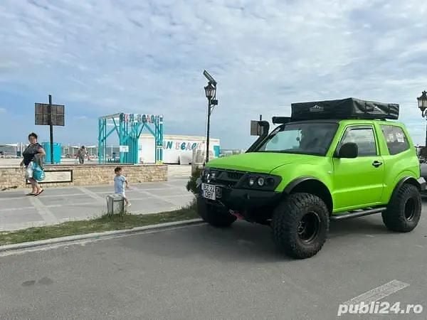 Second-hand 2005 Mitsubishi Pajero SUV | 9.000 EUR - Imagine 1/4