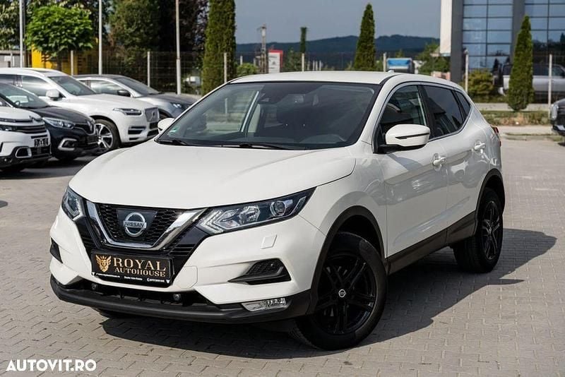 Culoarealb Second-hand 2018 Nissan Qashqai N-Connecta SUV | 11.500 EUR (Preț OK) - Imagine 1/4