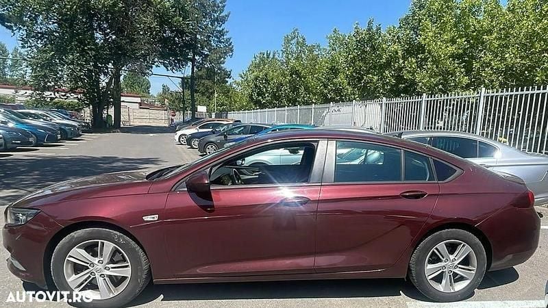 Rosu Utilizat 2019 Opel Insignia Edition Berlinǎ | 12.800 EUR (Preț OK) - Imagine 1/4
