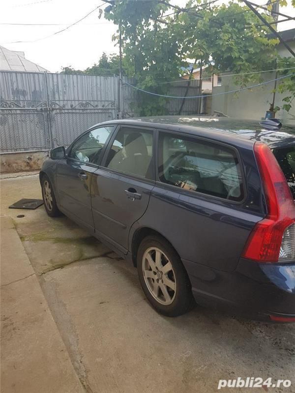 Utilizat 2012 Volvo V50 Break | 4.500 EUR (Preț OK) - Imagine 1/2