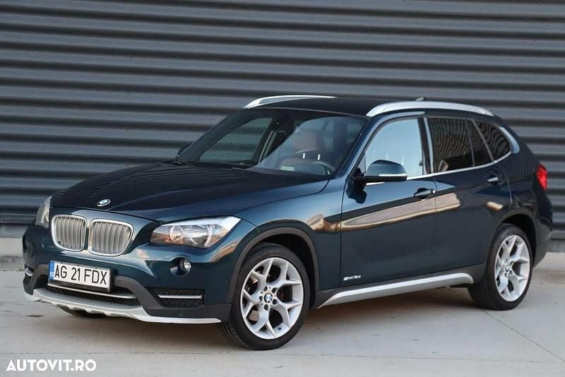 Culoarealbastru Utilizat 2015 BMW X1 xLine SUV | 9.350 EUR (Super Preț) - Imagine 1/4