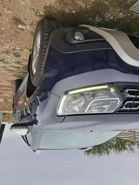 Albastru Utilizat 2019 Dacia Duster SUV | 11.650 EUR (Puțin scump) - Imagine 1/4