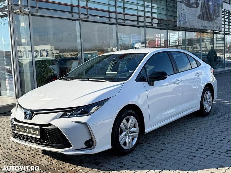 Second-hand Toyota Corolla Eco 140 CP (102 kW) 2025 Culoarealb Berlinǎ