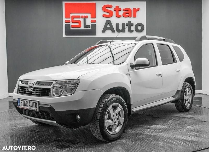 Culoarealb Utilizat 2012 Dacia Duster Lauréate SUV | 5.490 EUR (Puțin scump) - Imagine 1/4