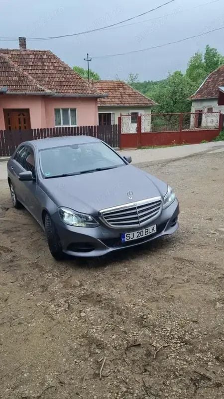 Second-hand Mercedes E200 150 CP (110 kW) 2016 Berlinǎ