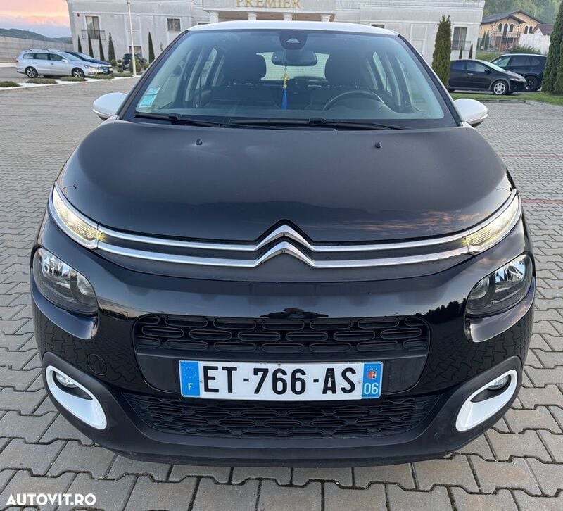 Gri Utilizat 2018 Citroën C3 PureTech Hatchback | 9.999 EUR - Imagine 1/4
