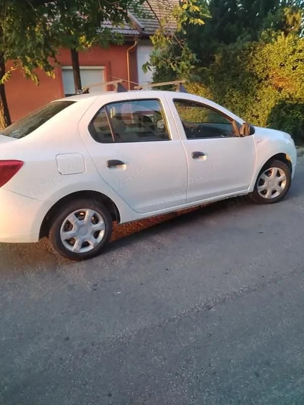 Utilizat 2015 Dacia Logan Berlinǎ | 2.950 EUR (Preț bun) - Imagine 1/4