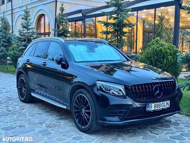 Second-hand Mercedes GLC220 AMG line 170 CP (125 kW) 2018 Culoarenegru SUV