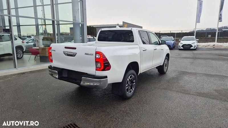 Nouă Toyota HiLux Executive 204 CP (150 kW) 2025 Culoarealb Pickup