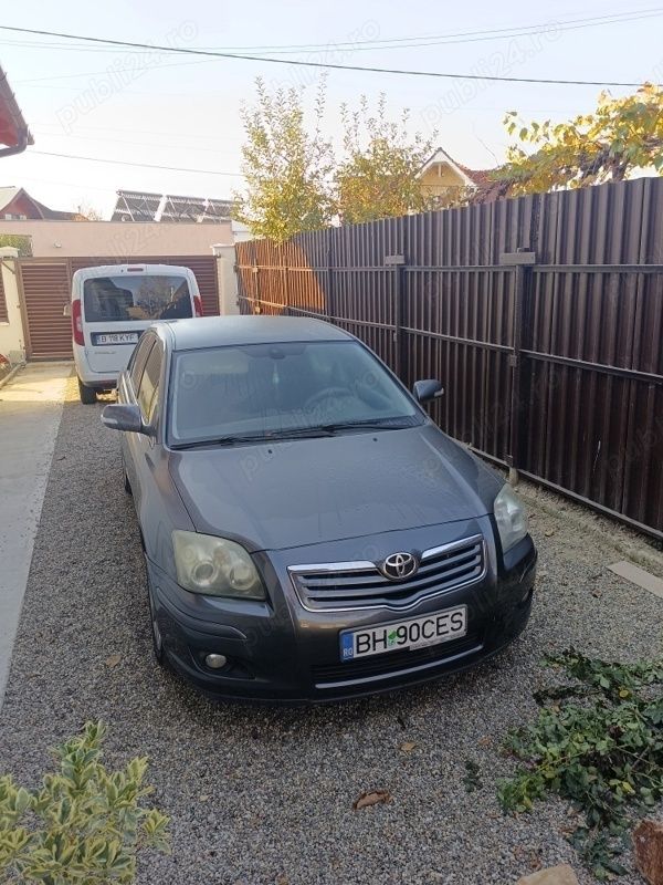 Gri Utilizat 2008 Toyota Avensis Berlinǎ | 2.900 EUR (Preț bun) - Imagine 1/4