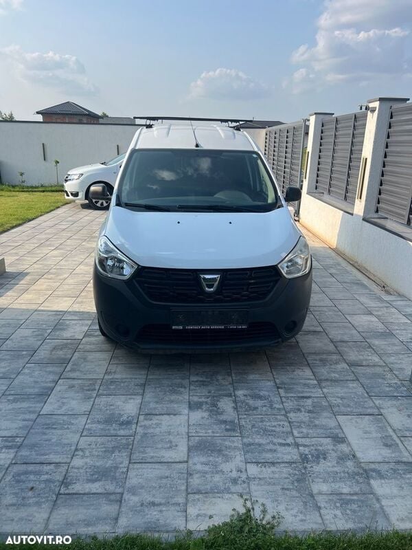 Alb Utilizat 2016 Dacia Dokker Lauréate Van | 4.650 EUR (Super Preț) - Imagine 1/4