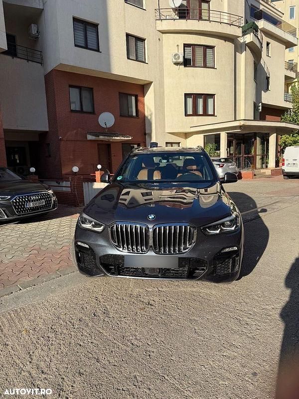 Culoaregri Utilizat 2019 BMW X5 Comfort Edition SUV | 44.800 EUR (Puțin scump) - Imagine 1/4