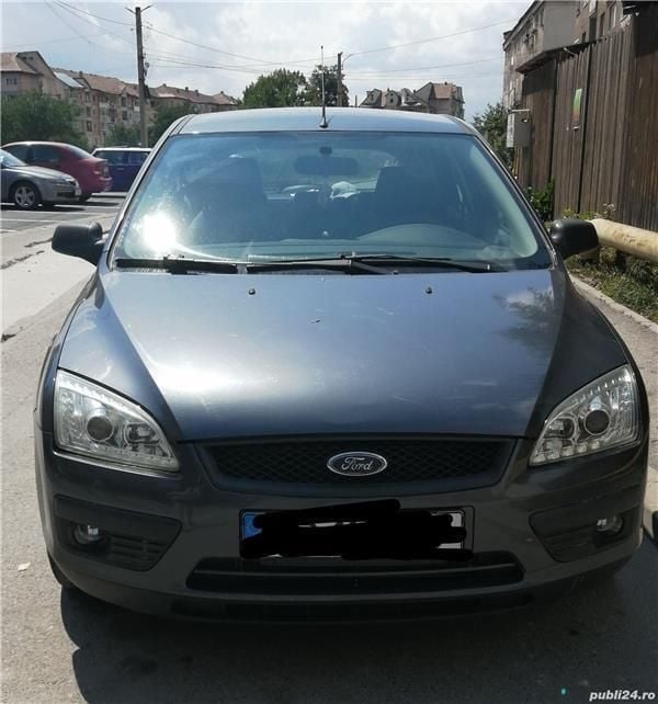 Utilizat 2005 Ford Focus Hatchback | 1.600 EUR (Preț OK) - Imagine 1/4