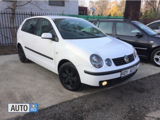 Second-hand VW Polo 75 CP (55 kW) 2003 Alb Hatchback