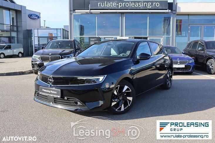 Negru Utilizat 2022 Opel Astra Hatchback | 20.500 EUR - Imagine 1/4