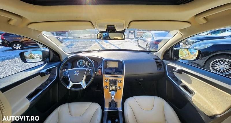 Second-hand Volvo XC60 Momentum 163 CP (119 kW) 2013 Culoarenegru SUV