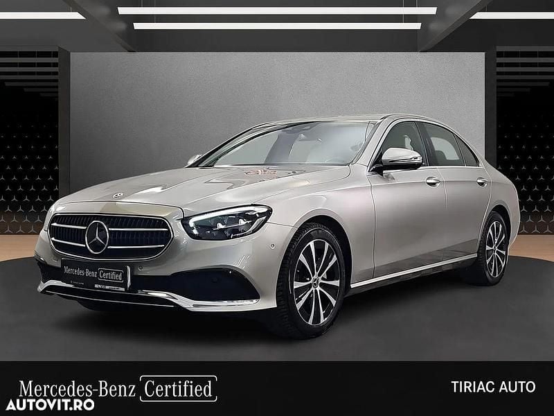 Culoaregri Second-hand 2021 Mercedes E300 Berlinǎ | 38.500 EUR (Preț bun) - Imagine 1/3