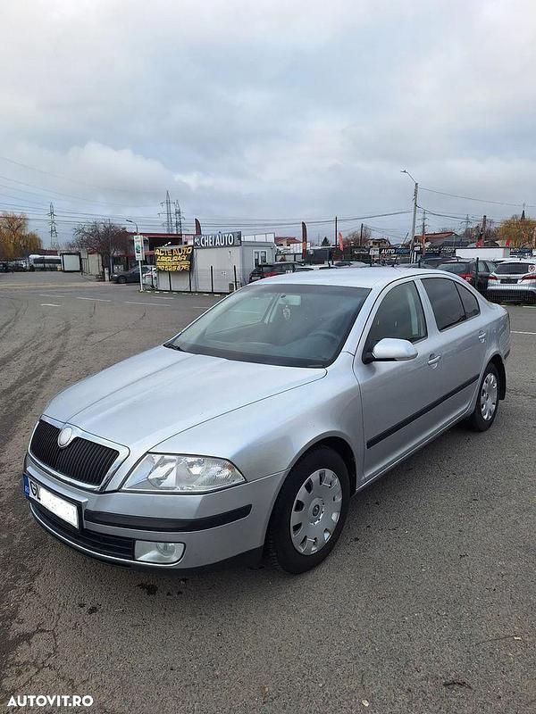 Second-hand Skoda Octavia 105 CP (77 kW) 2008 Culoareargint Berlinǎ