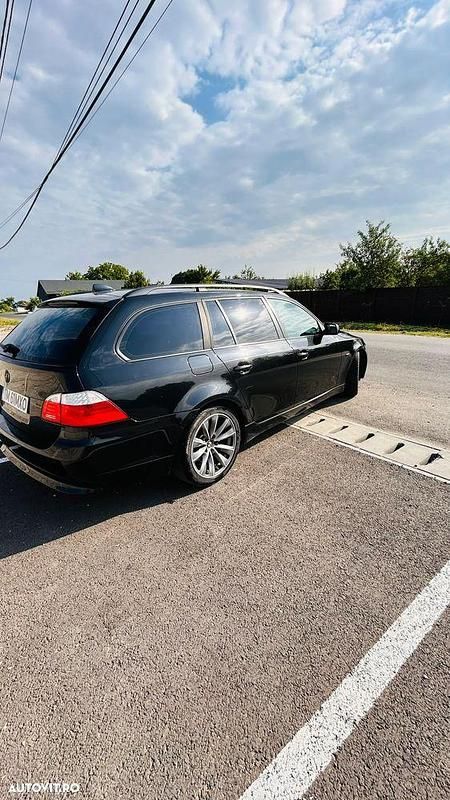 Second-hand BMW 520 Exclusive 177 CP (130 kW) 2009 Culoarenegru Break