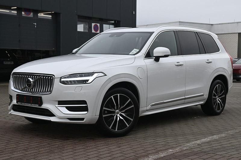 Utilizat 2021 Volvo XC90 SUV | 56.679 EUR (Scump) - Imagine 1/1