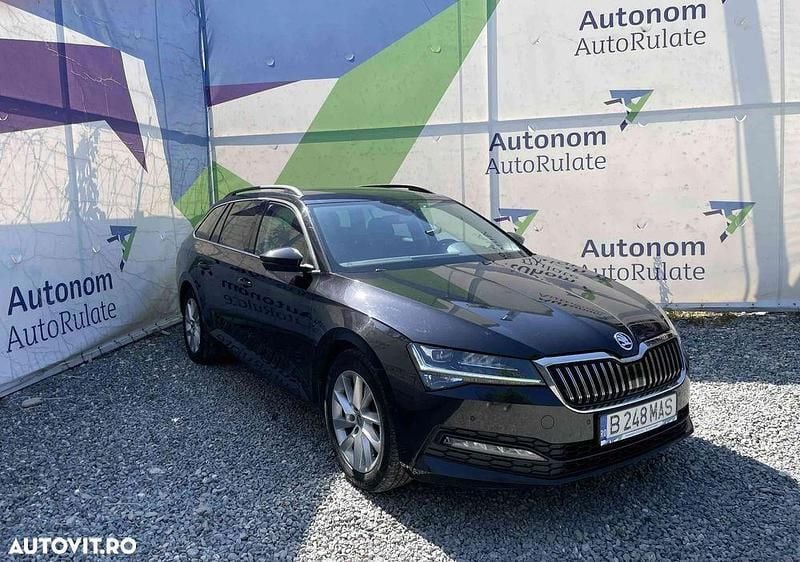 Second-hand Skoda Superb 150 CP (110 kW) 2022 Negru Break