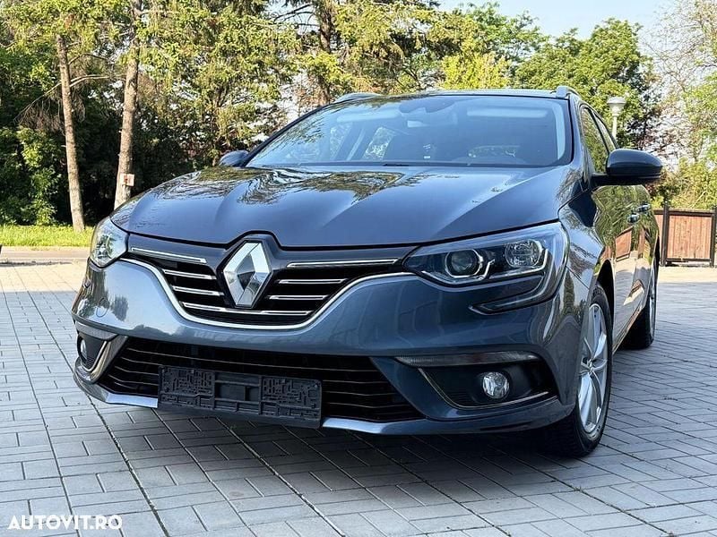 Second-hand Renault Mégane GrandTour Intens 130 CP (95 kW) 2019 Culoaregri Break