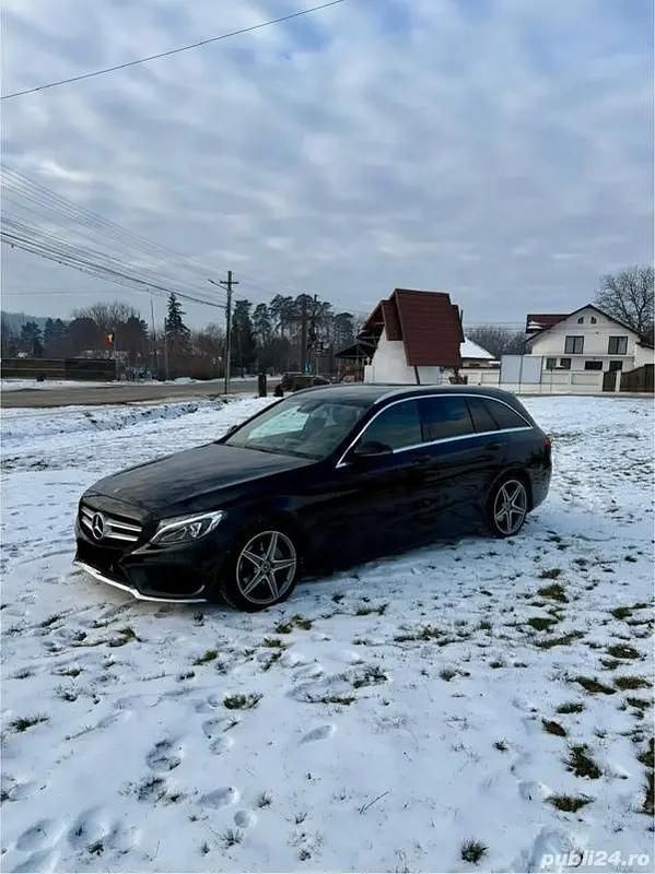 Negru Utilizat 2018 Mercedes C220 AMG line Break | 12.000 EUR (Preț OK) - Imagine 1/4