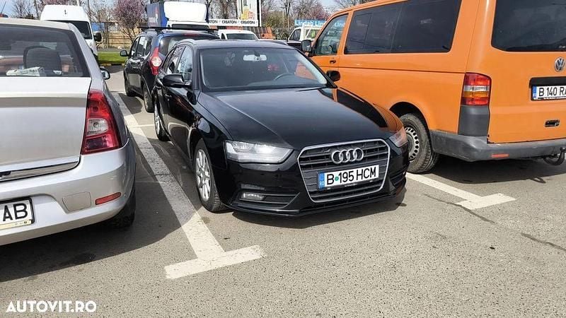 Culoarenegru Utilizat 2012 Audi A4 Break | 6.500 EUR (Preț bun) - Imagine 1/4