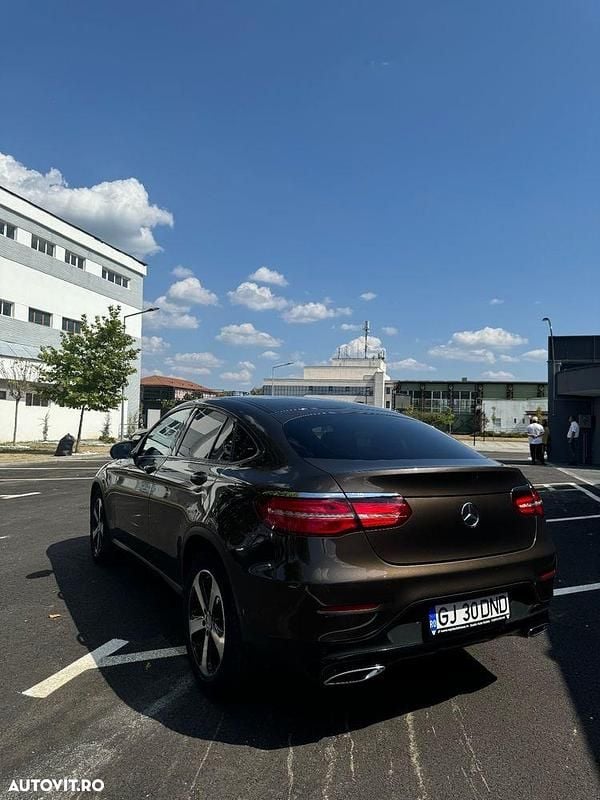 Second-hand Mercedes GLC220 170 CP (125 kW) 2017 Maro Coupe