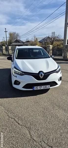 Utilizat 2023 Renault Clio V Hatchback | 10.200 EUR (Preț bun) - Imagine 1/4